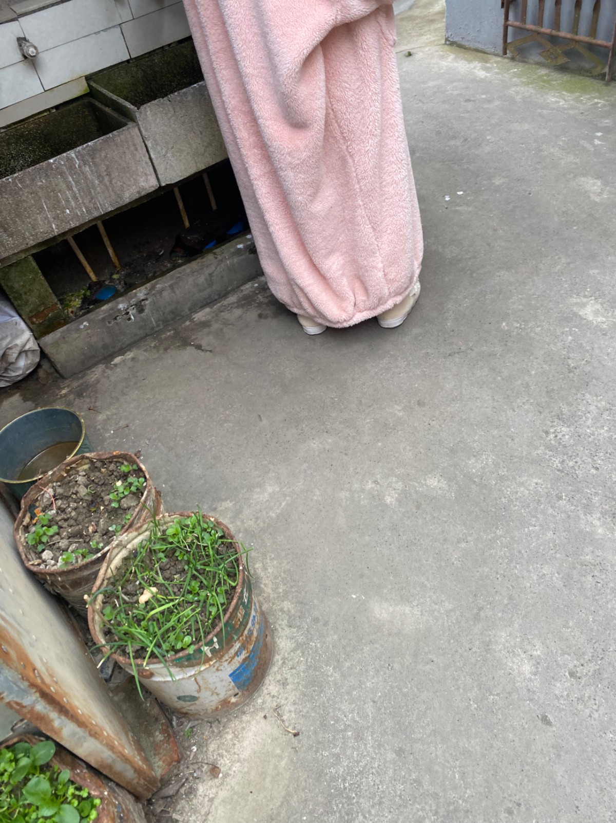 苏州甪直00后嫩妹