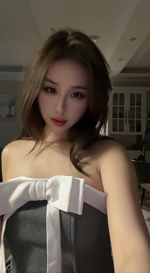 【上海】刚验证娇躯养眼迷人浪货