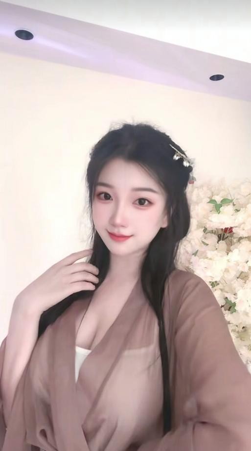 唐山开朗女孩玩的心想很顺畅