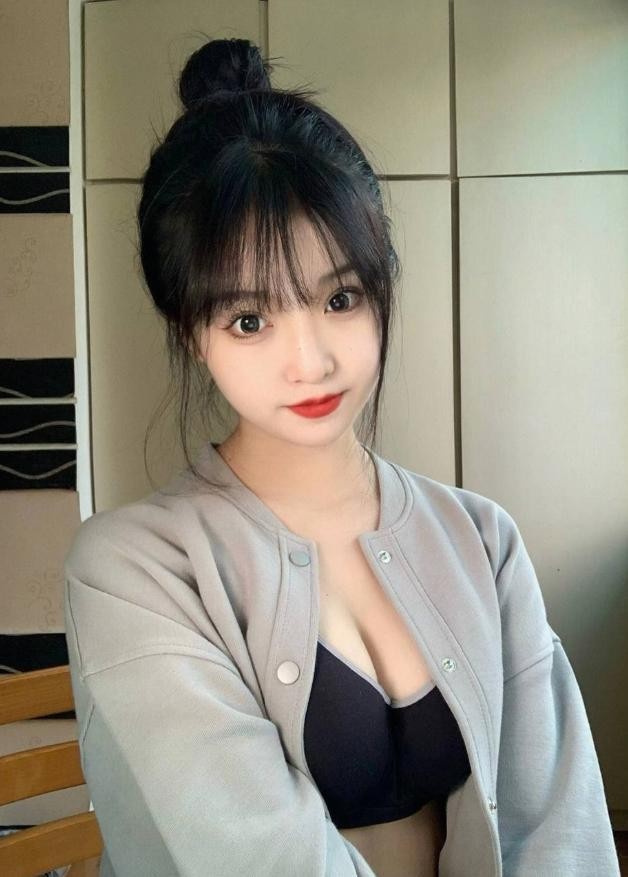 【常州】此女肤白貌美很配合玩的开