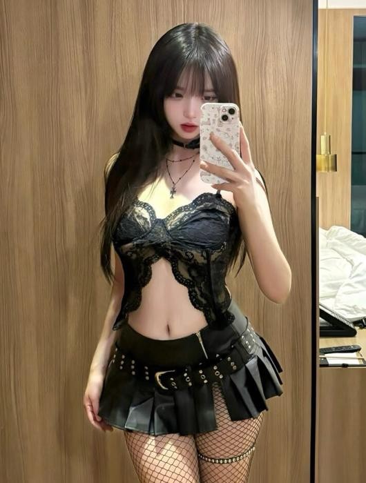 西安高颜值可舌吻姿势多多