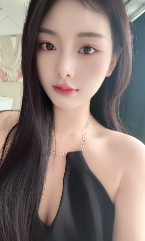 龙华区很乖的小女人  什么姿势都配合