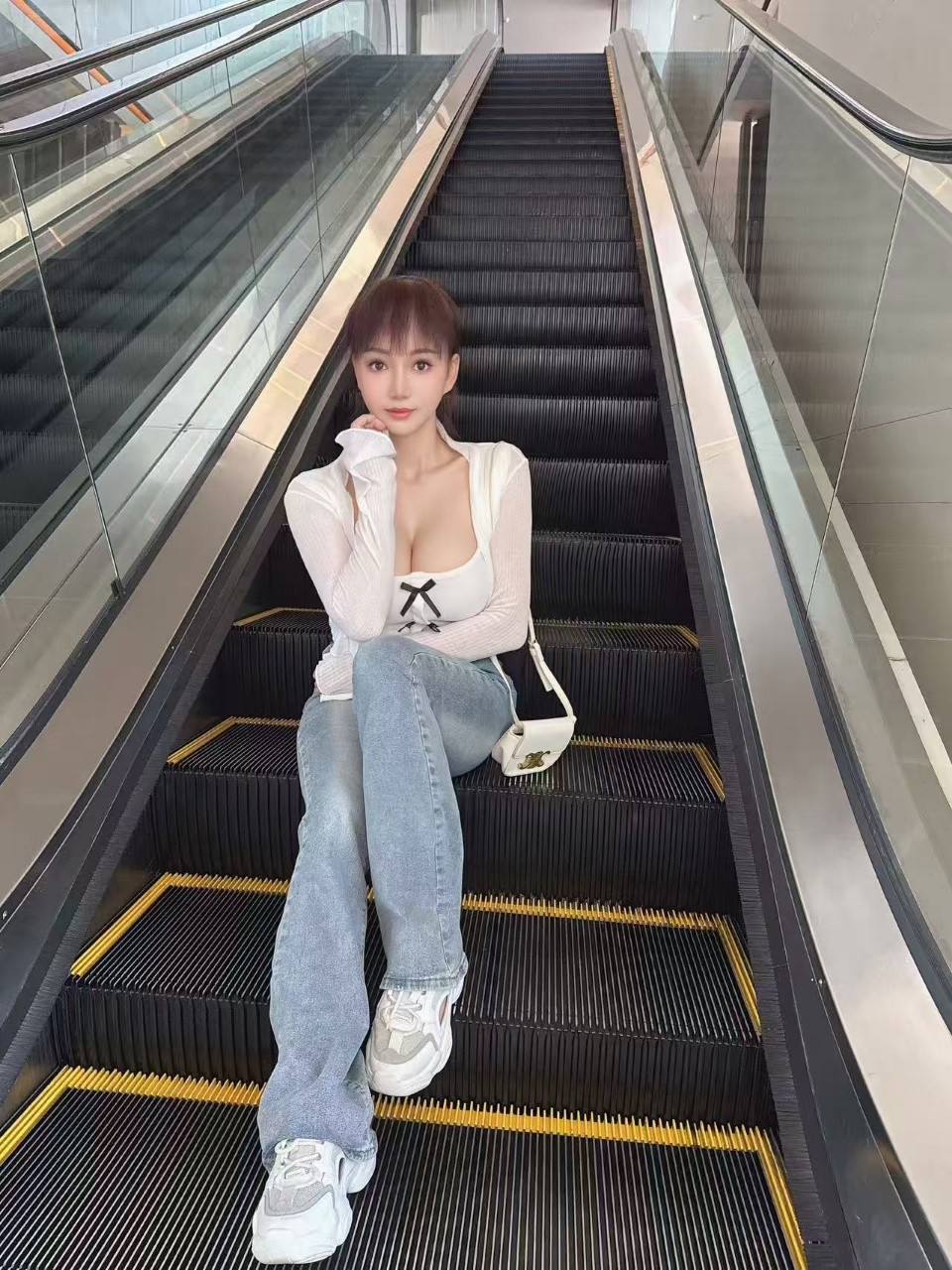未央SM吊钟乳熟女
