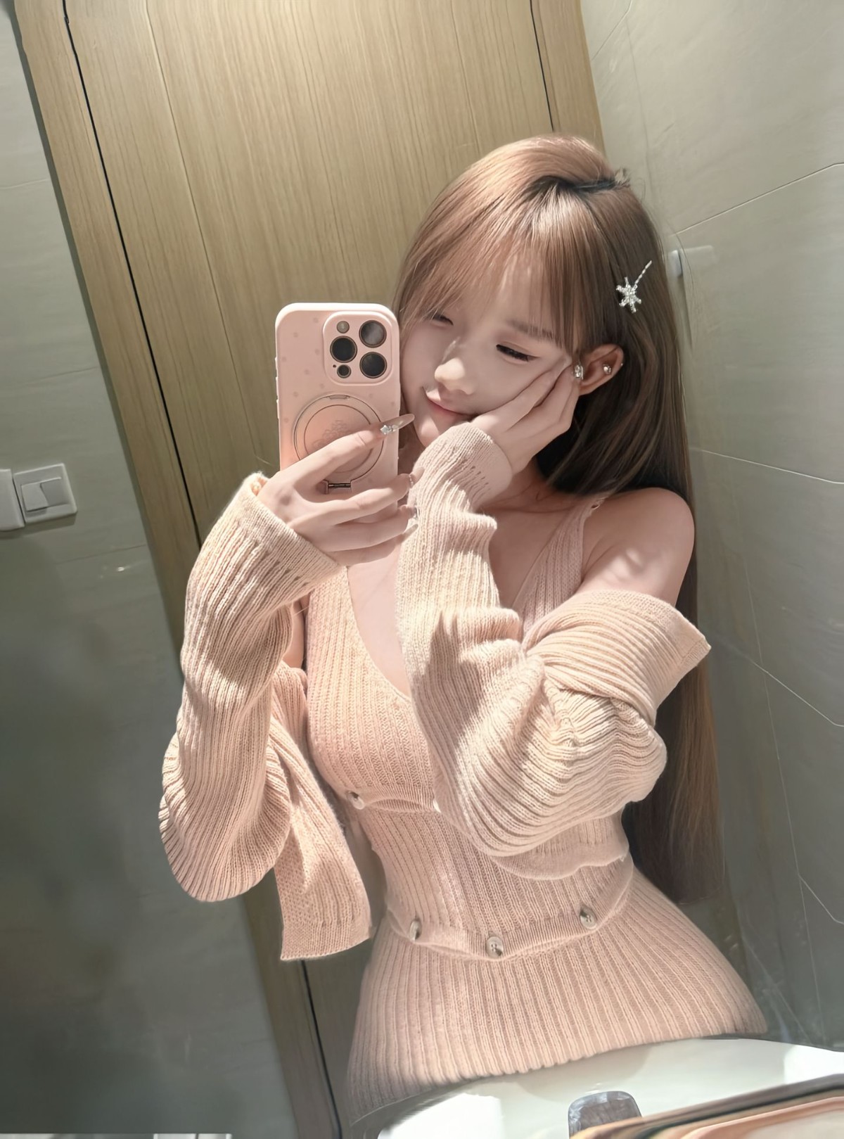 闵行20岁小妹妹白虎粉鲍