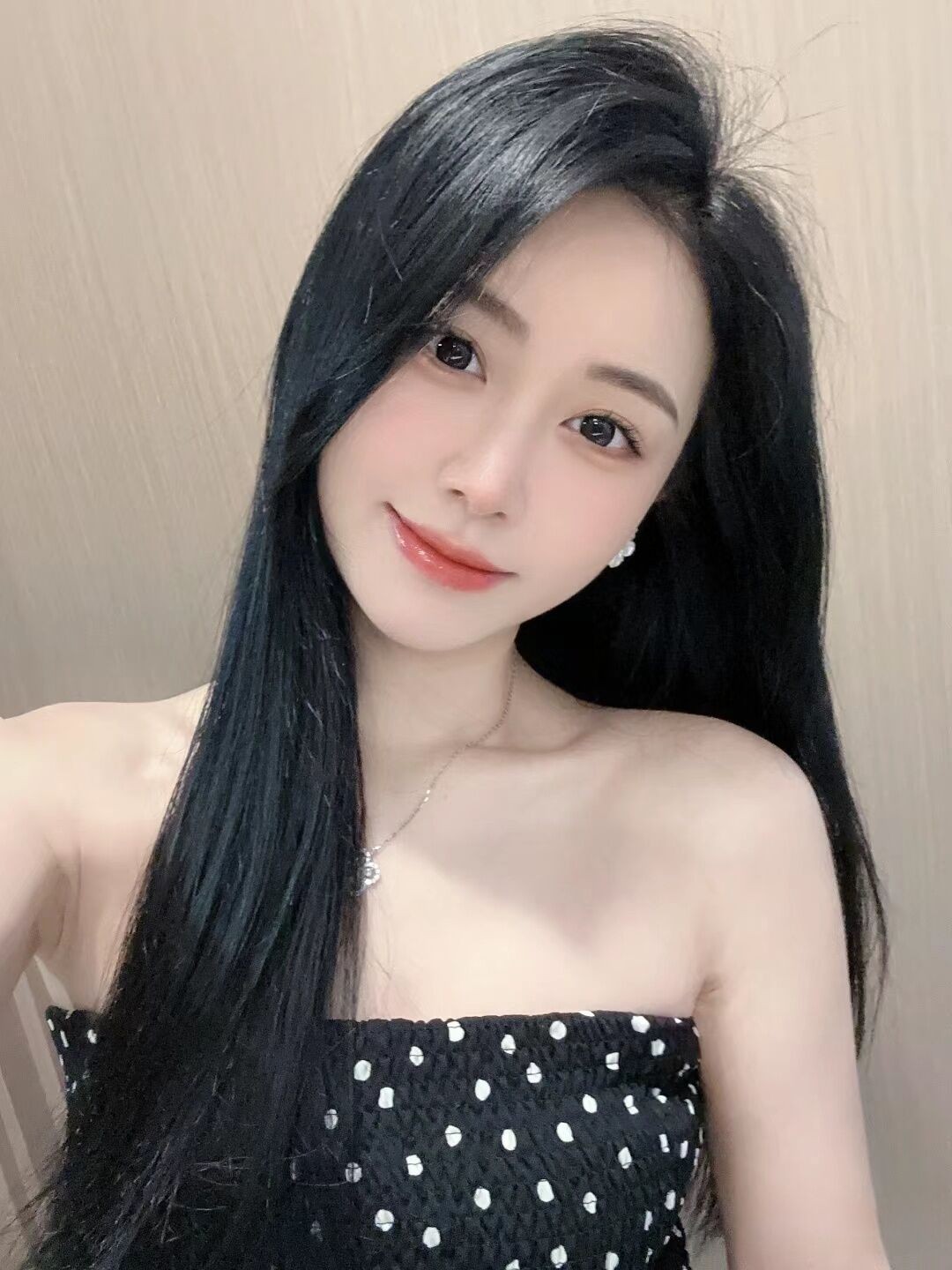 虹口朋友推荐的妹子