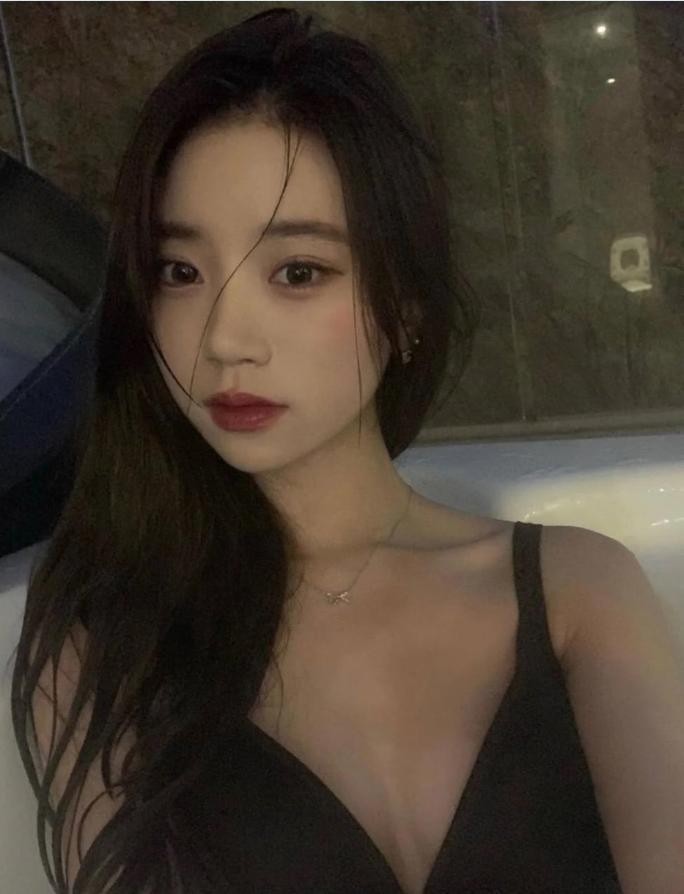 昆山极品美女勾人的小妖精