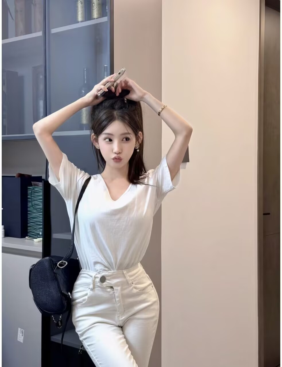 长腿美乳声音很嗲艾艾骚话不断
