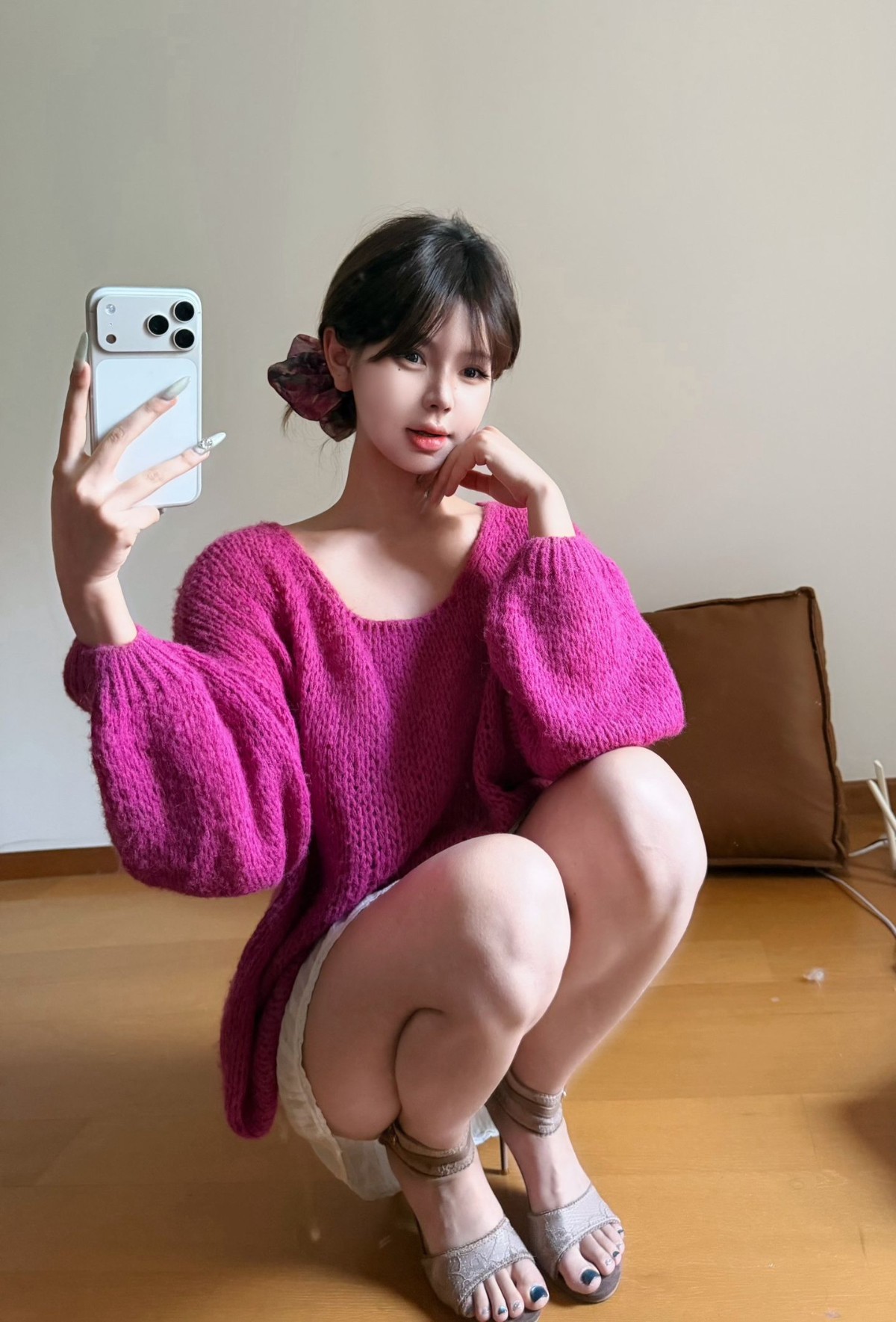 服务系夏老师美乳美腿很诱惑