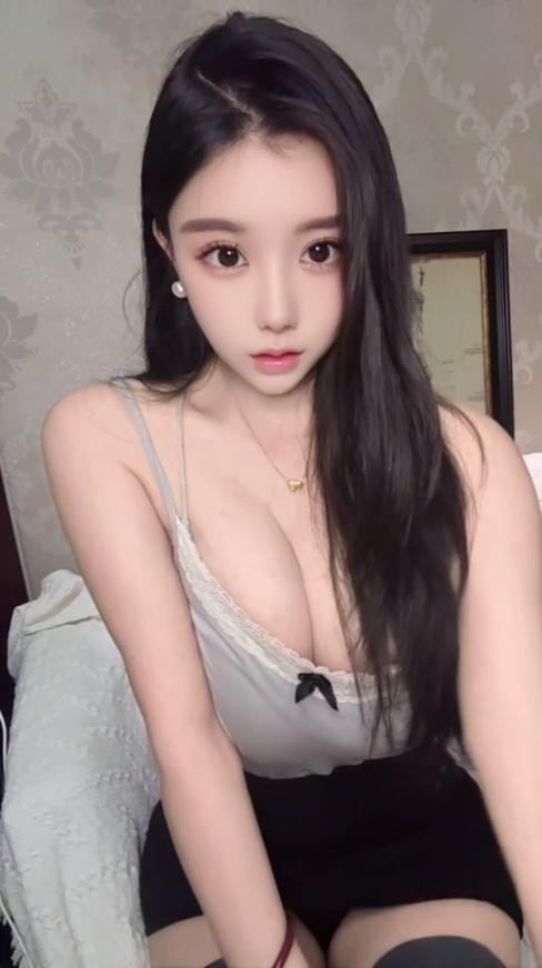 太原 狼友们很少能玩到这豪乳