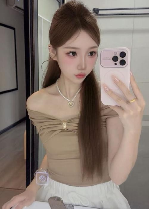 佛山妹子口活舒服极了任由蹂躏