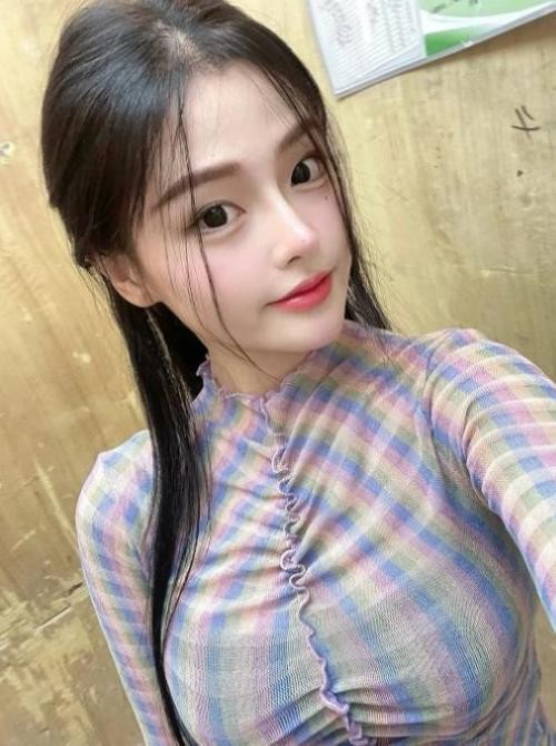 北京颜值身材几乎完美的女人