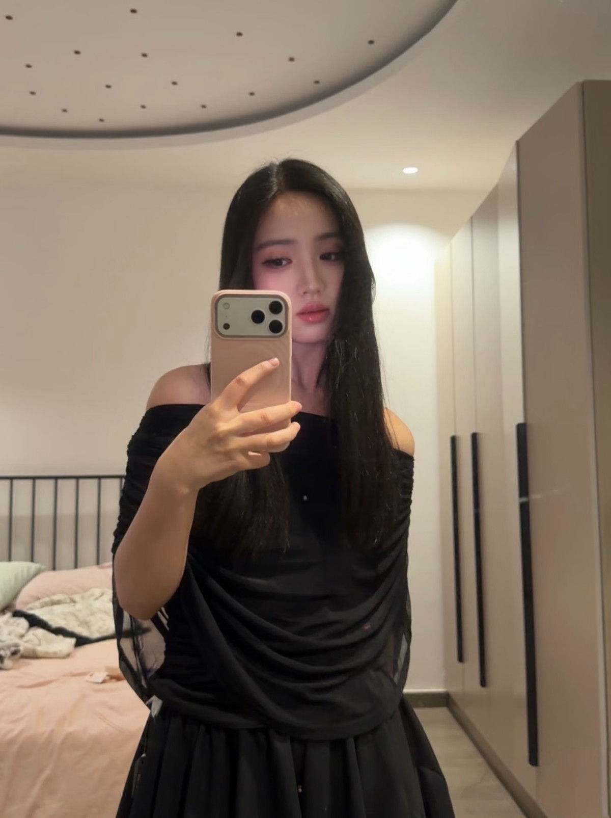 2FF12A7A58008E50A39477A9C0F3B832.jpg