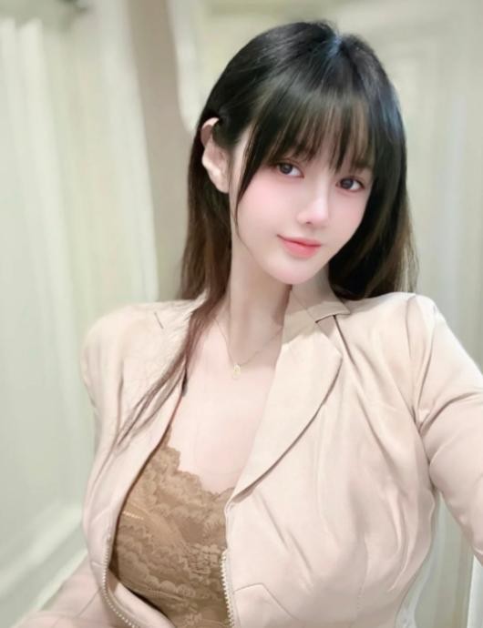 气质美御姐各种姿势让人舒坦