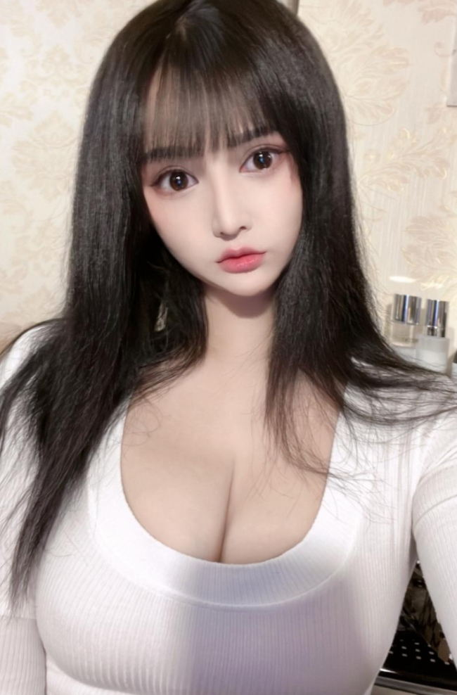 极品巨乳口活新颖
