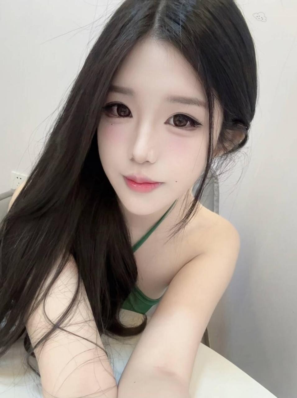白云小妹口活一绝  骚逼真带劲