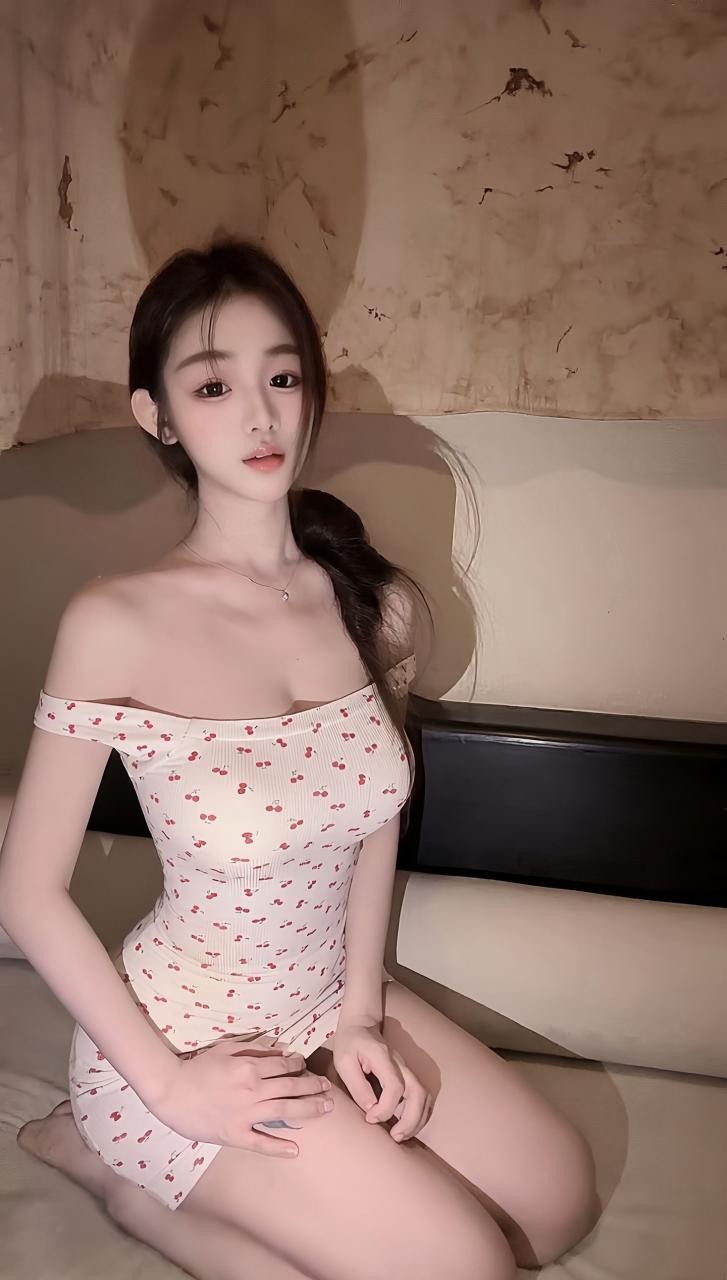 榆长腿妹妹喜欢嫩的搞她